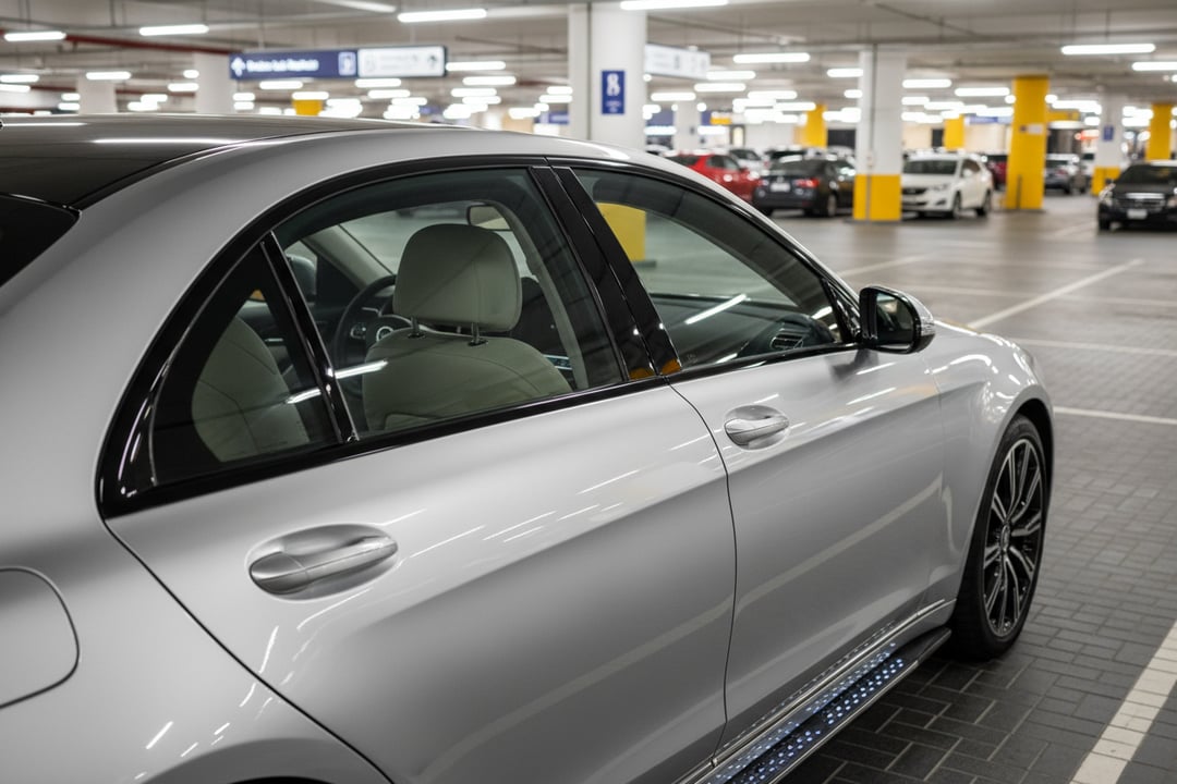 Inspect Used Sedan Exterior Features in UAE: Wipers Tailgate Running Boards